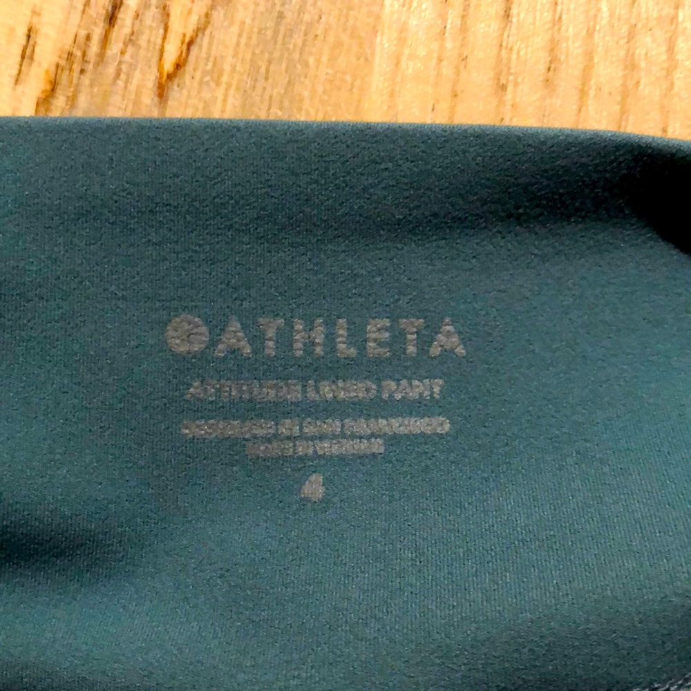 Athleta Attitude fleece lined joggers. Bali Green!